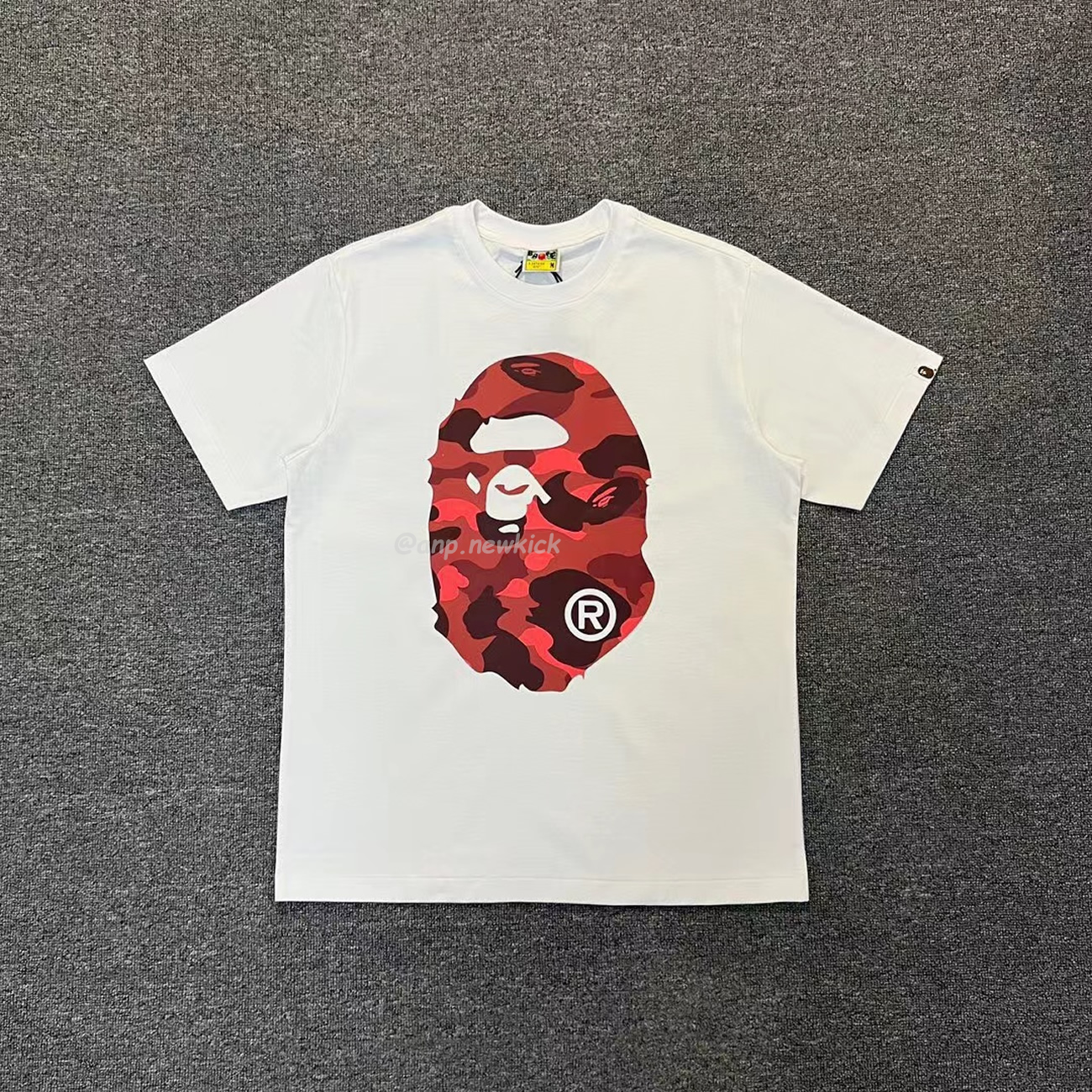 Bape Color Camo Big Ape Head Tee White Black White Green (3) - newkick.cc